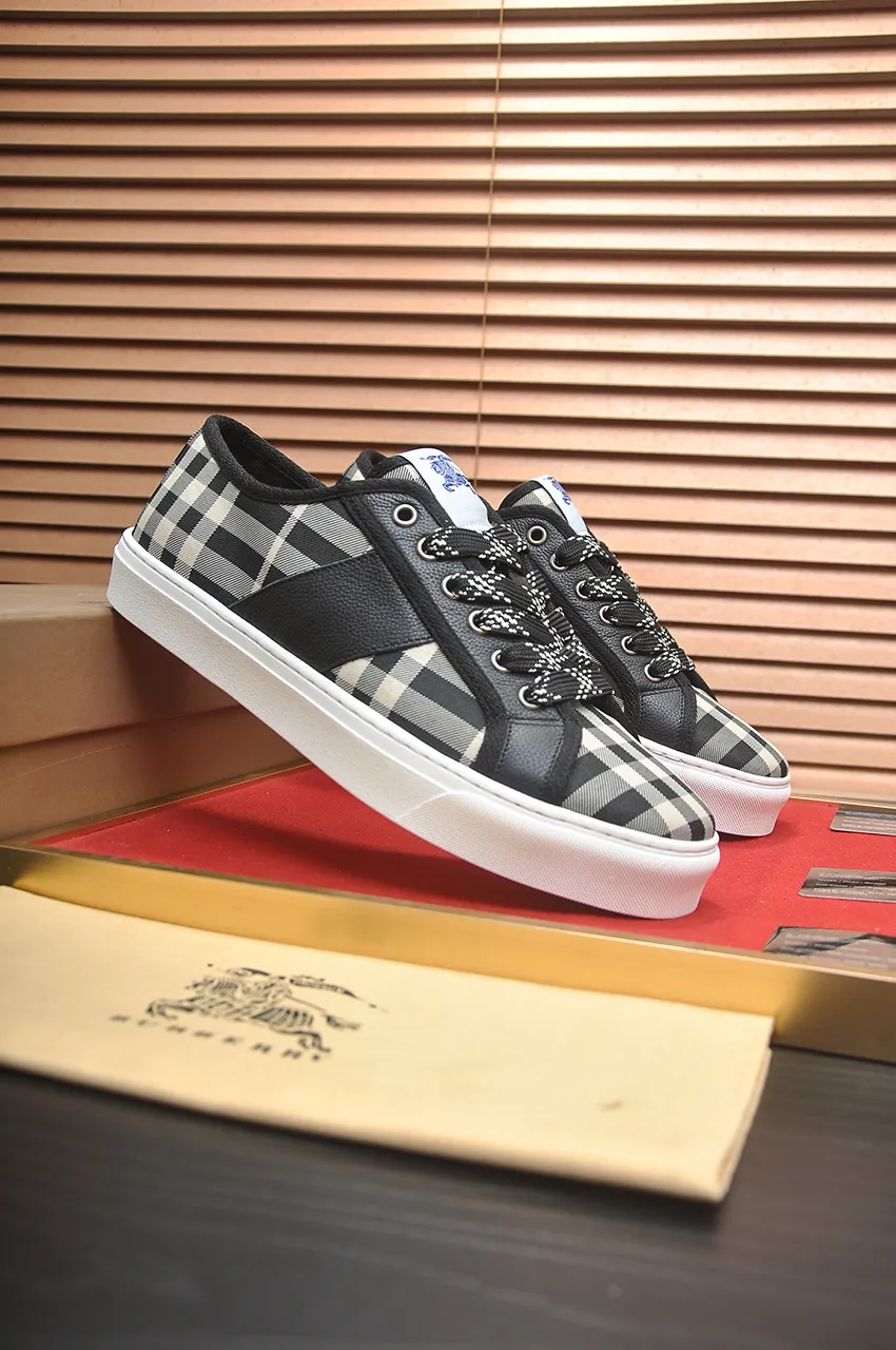 Men's shoes💰460💶【Burberry】Classic low-top sneakers｜Imported cowhide with classic plaid fabric｜Cow leather lining｜Original outsole｜Fine workmanship and comfortable to wear Size: 38-44 (customized at 45)